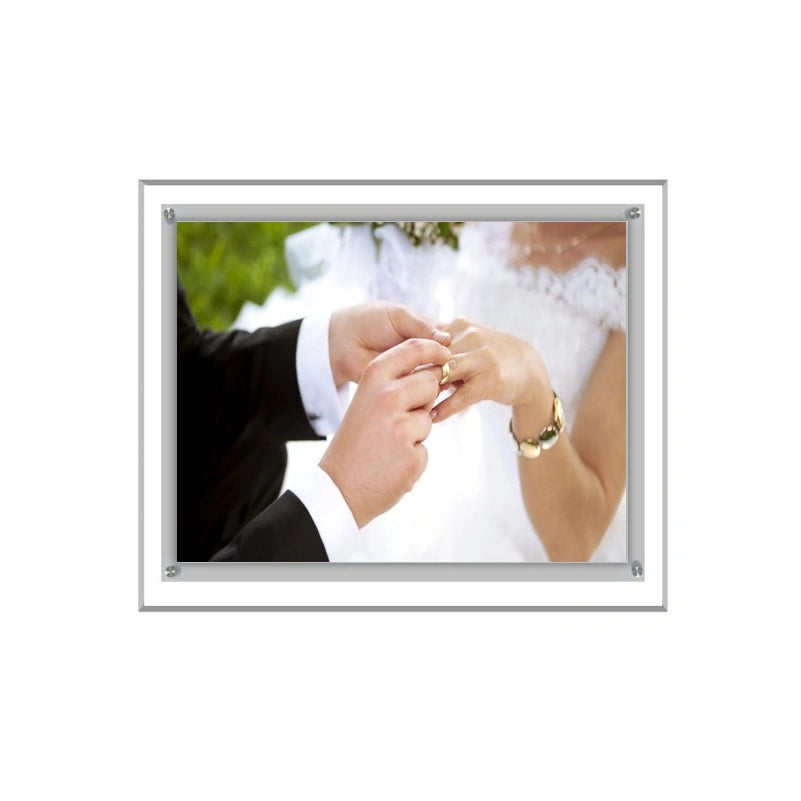 Acrylic Ultra Slim LED Light Box / Photo Frame  (Silver Outline) 6,81’’ X 8,81’’